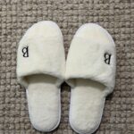 Pantufa - Branca com Preto